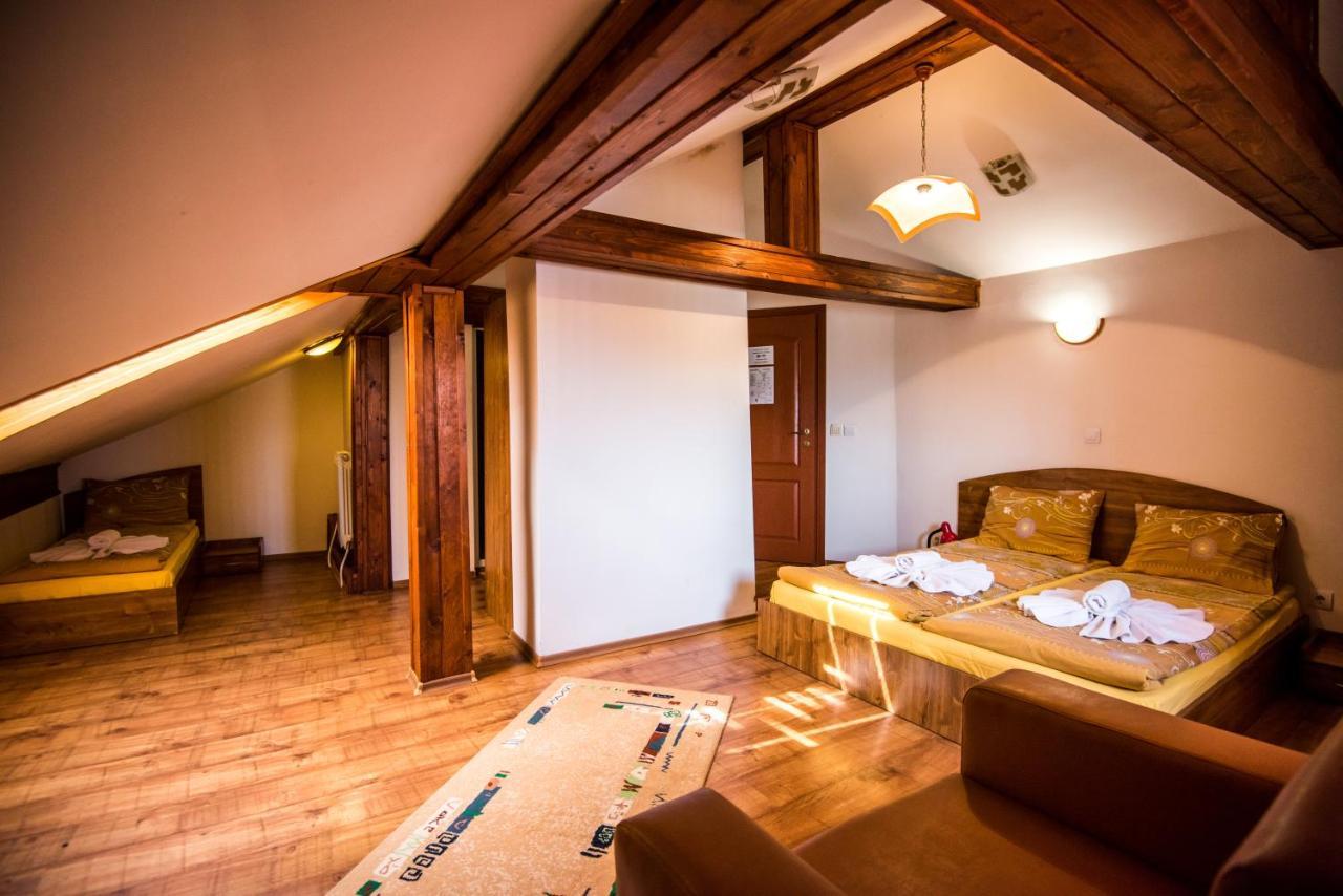 בנסקו Vien Guest House מראה חיצוני תמונה